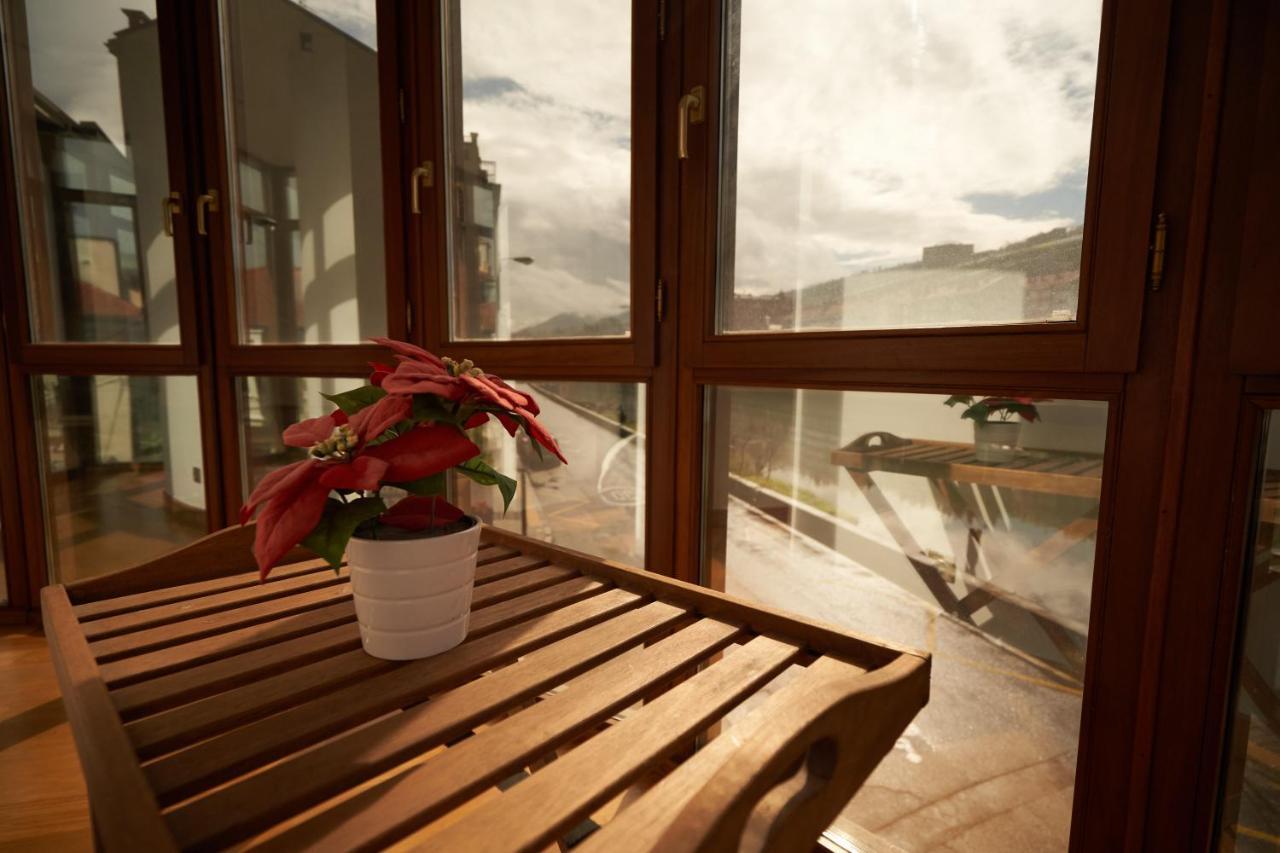 Apartamento Bio Exclusivo Con Mirador En Bilbao Y Aparcamiento Publico Gratuito Apartment ภายนอก รูปภาพ