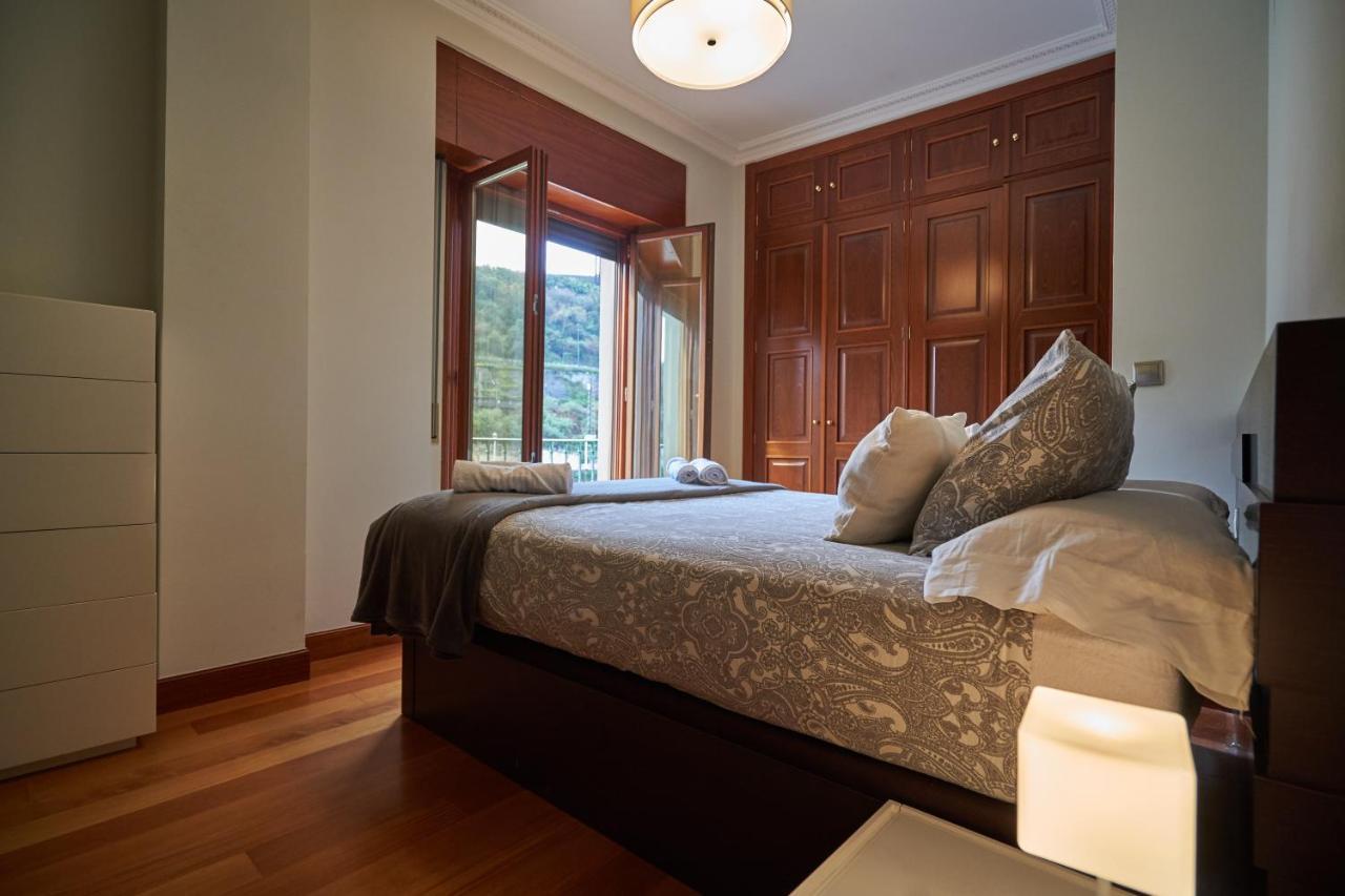 Apartamento Bio Exclusivo Con Mirador En Bilbao Y Aparcamiento Publico Gratuito Apartment ภายนอก รูปภาพ